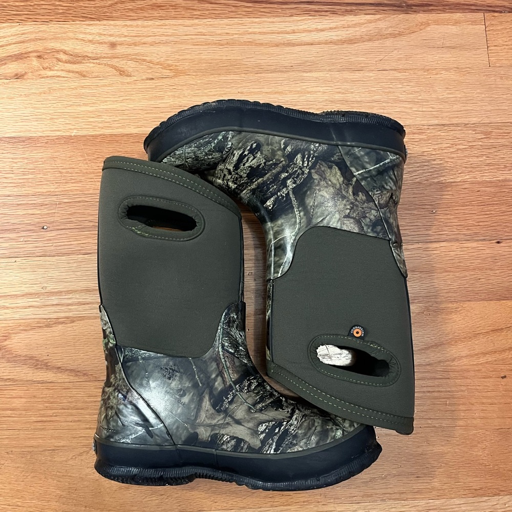 Bogs Kids Green Camouflage Boots